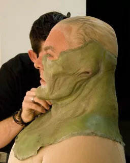 Hugh Keays-Byrne jako Marsjański Łowca - test ekranowy filmu Justice League Mortal