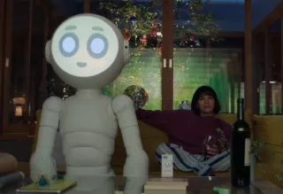 WYRÓŻNIENIE: Sunny (Apple TV+ - sezon 1.)