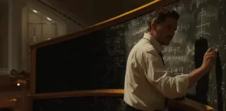 Fantastyczna 4: Pierwsze kroki - ujęcie, z którego rzekomo wycięto wydłużoną dłoń Reeda Richardsa