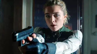 Florence Pugh jako Jelena Biełowa - po sieci krąży plotka, że w Doomsday pojawią się najważniejsze postacie z produkcji Thunderbolts