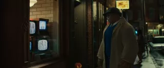 W sieci pojawia się sporo narzekań na wygląd Stwora, jednak Marvel ma jeszcze sporo czasu, aby poprawić ten aspekt w ramach postprodukcji. Warto jednak podkreślić, że The Thing został pokazany podobnie jak w pierwszych komiksach ze swoim udziałem – nie jest więc on gigantem rozmiaru Hulka, posiada też charakterystyczne oczy, które według legendarnego Jacka Kirby’ego miały podkreślać jego dylematy emocjonalne. 