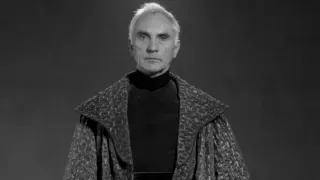 Terence Stamp (22 lipca 1938 - 17 sierpnia 2025): przyczyna śmierci wybitnego aktora nie została podana do wiadomości publicznej. Miał 87 lat.