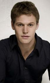 Zach Roerig image