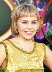 Mae Whitman image