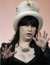 Amy Sherman-Palladino image