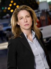 Robin Weigert image