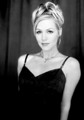 Jennie Garth image