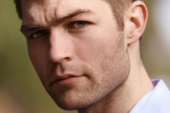 Liam McIntyre image