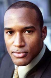 Henry Simmons image