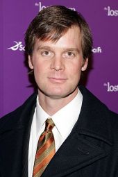 Peter Krause image