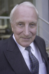 Ian Richardson image