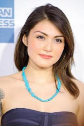 Daniella Pineda image