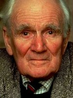 Desmond Llewelyn image