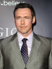 Kevin Durand image