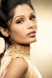 Freida Pinto image