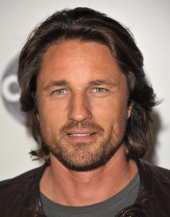 Martin Henderson image