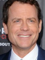 Greg Kinnear image