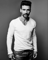 Frank Grillo image