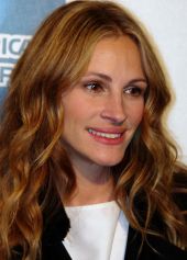 Julia Roberts image