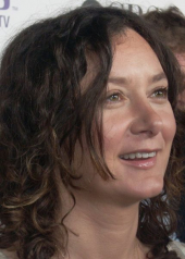 Sara Gilbert image