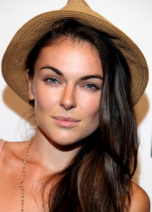 Serinda Swan image