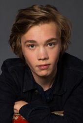 Charlie Plummer image