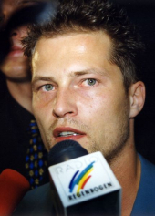 Til Schweiger image