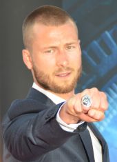 Glen Powell image