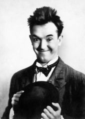 Stan Laurel image