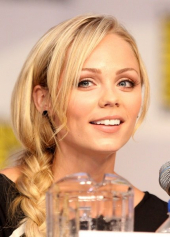 Laura Vandervoort image