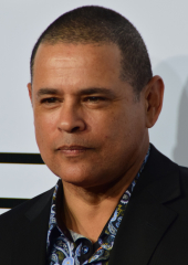 Raymond Cruz image