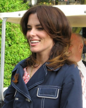 Parker Posey image