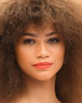 Zendaya image