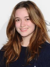 Alice Englert image