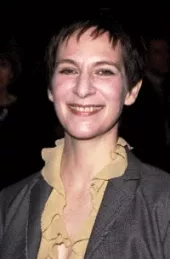 Amanda Plummer image