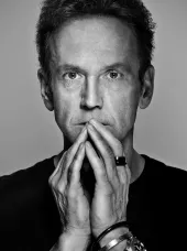 Bill Sienkiewicz image