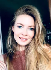 Karolina Chapko image