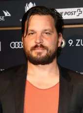 Sascha Alexander Gersak image