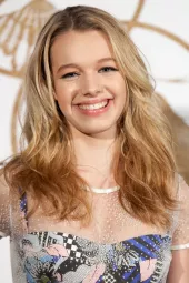 Sadie Calvano image