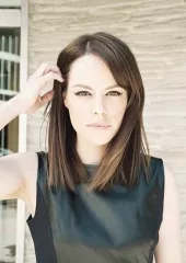 Emily Hampshire image