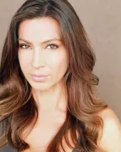 Cynthia Pinot image