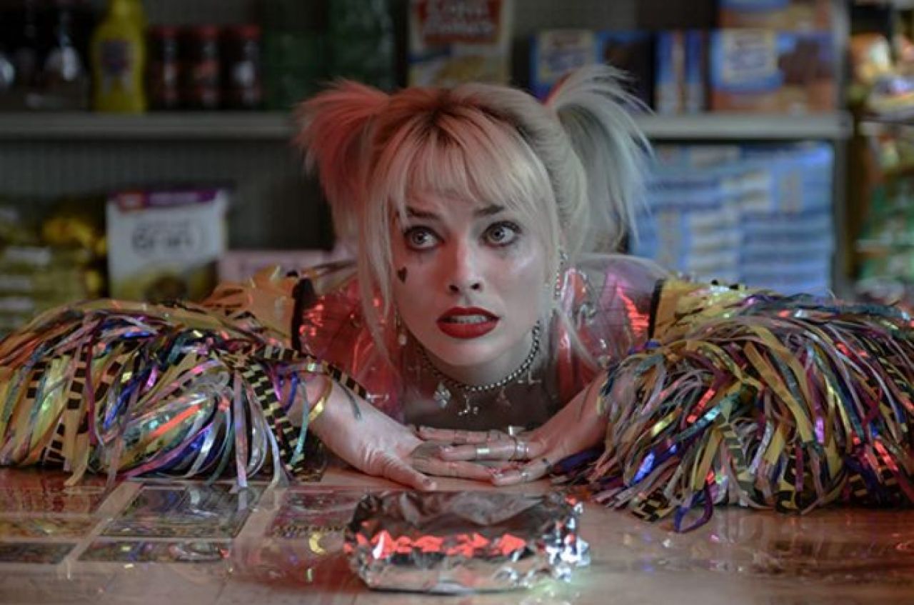 Harley Quinn oficjalnie dołącza do głośnej serii. Jej wygląd budzi kontrowersje