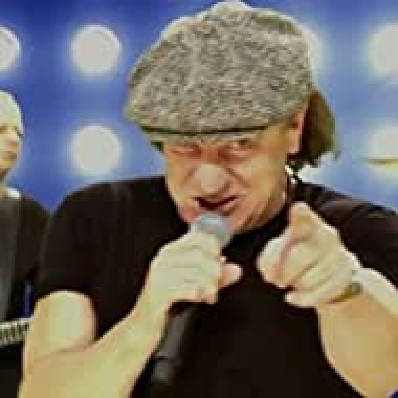 AC/DC: Play Ball (2014) - naEKRANIE.pl