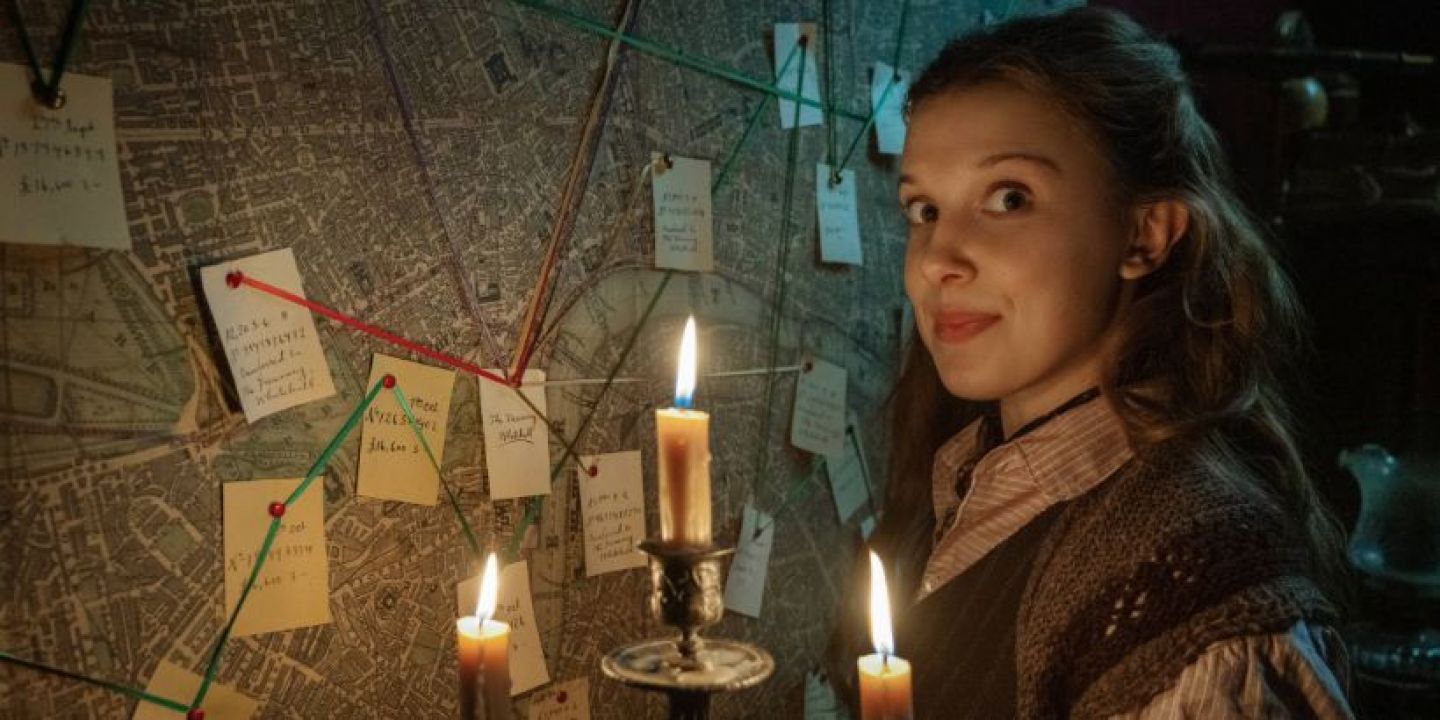 Pierwsze zdjęcie z Enoli Holmes 3! Czy Henry Cavill powróci jako Sherlock? Są oficjalne informacje