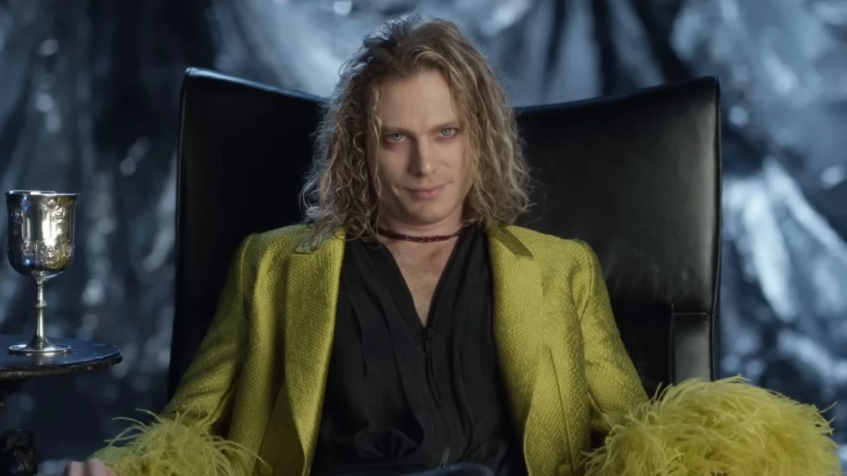 Wywiad z wampirem - mikrofon dla gwiazdy rocka. Plakat z 3. sezonu