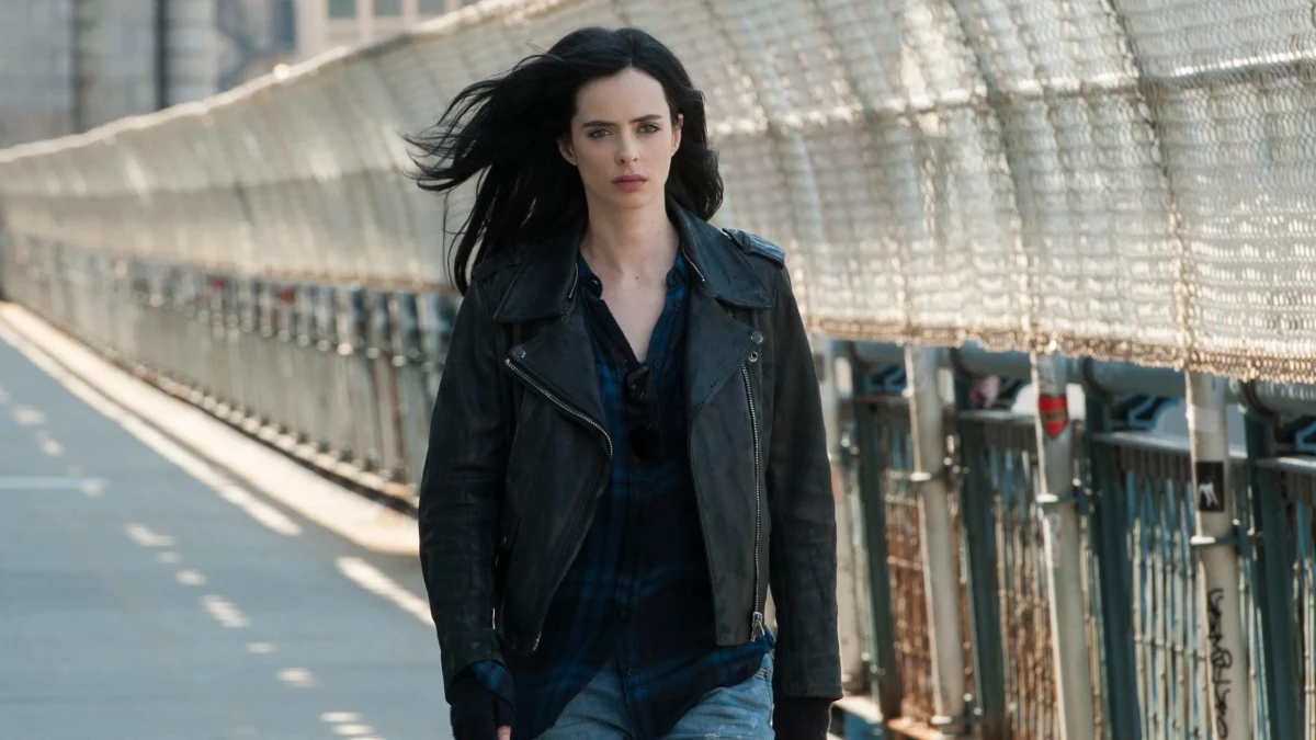 Krysten Ritter nic się nie zmieniła jako Jessica Jones. Nowe zdjęcia z planu Daredevil: Odrodzenie
