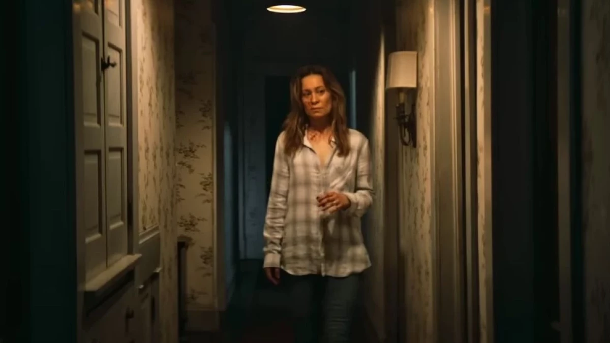 Niepokojący zwiastun horroru Shelby Oaks. Podbije kina na Halloween?