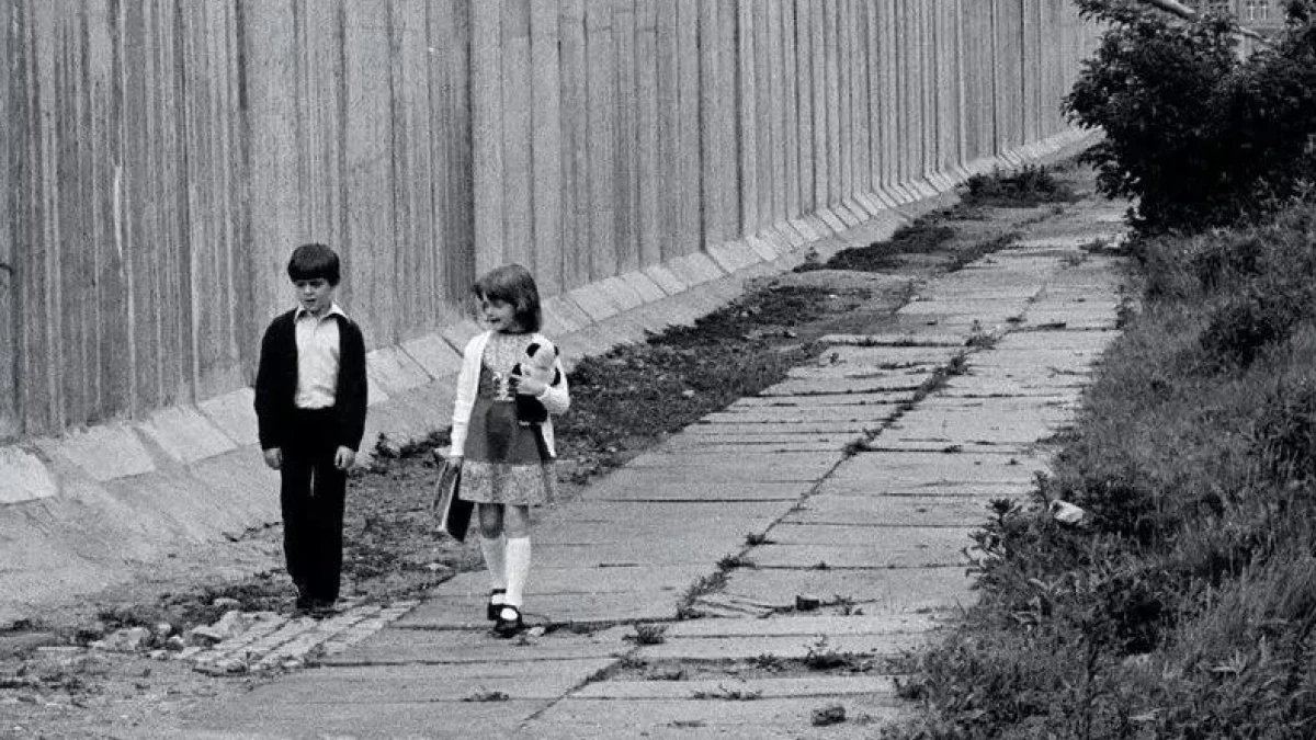 Kraj za murem. Życie codzienne w NRD - recenzja książki