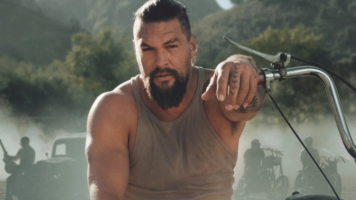Jason Momoa znowu wsiądzie na motocykl w serialu Nomad. Za sterami twórca Synów Anarchii