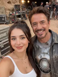 Selfie z postaciami z filmów stworzone przez AI